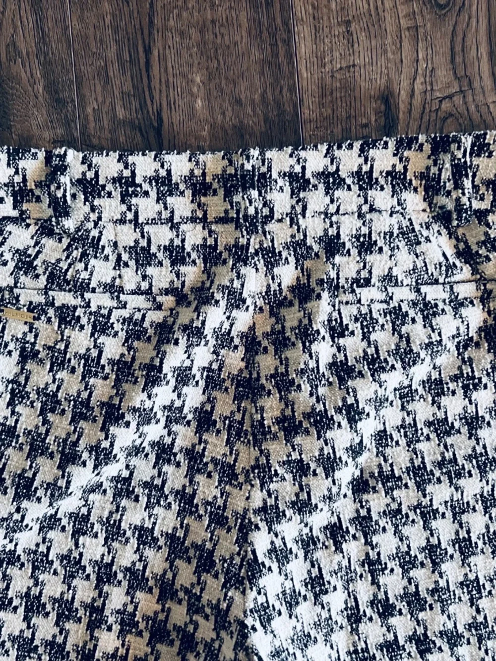 Tommy Hilfiger Black and White Houndstooth Trousers - Picture 10 of 11